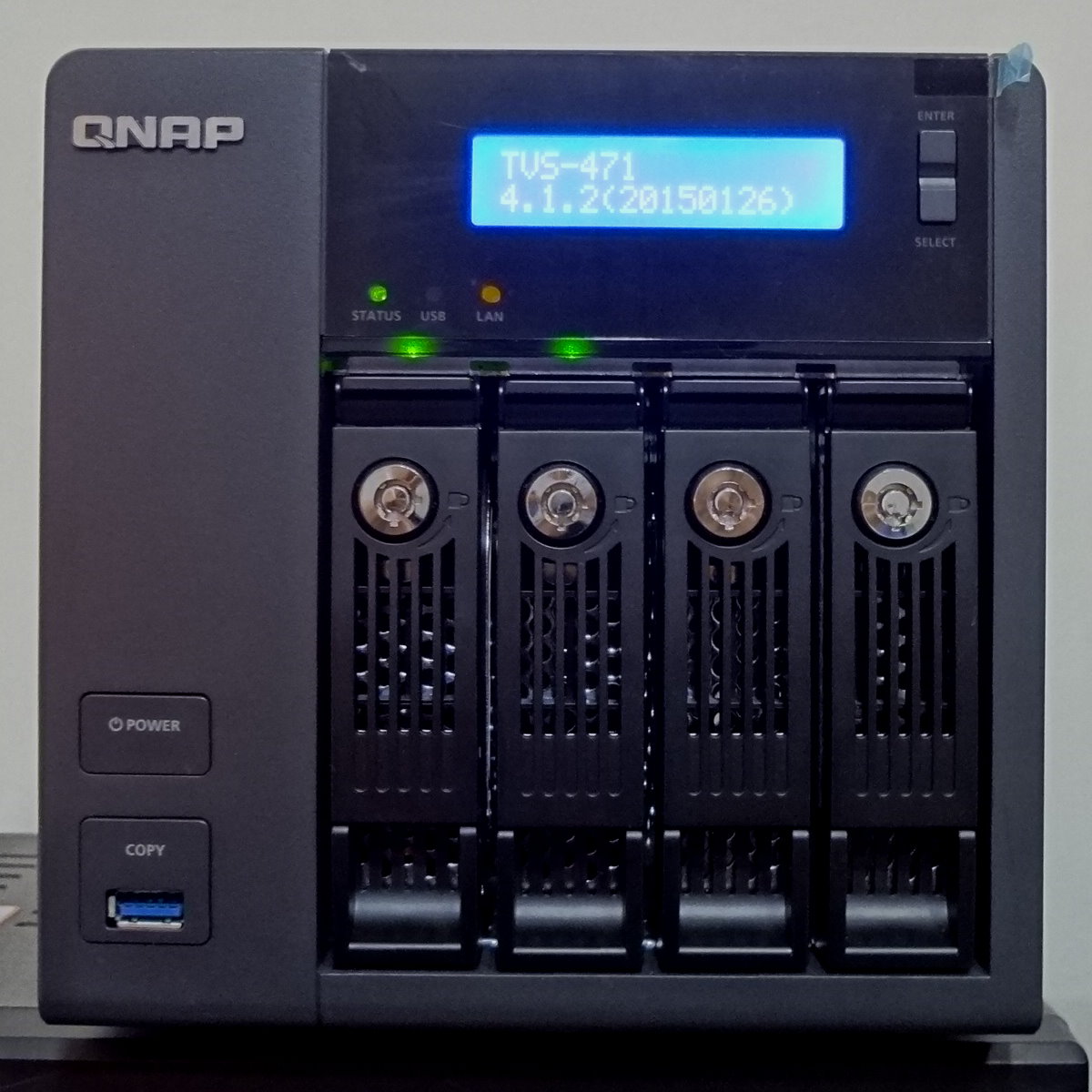 QNAP NAS的恢复为例：它（QNAP Turbo时间）